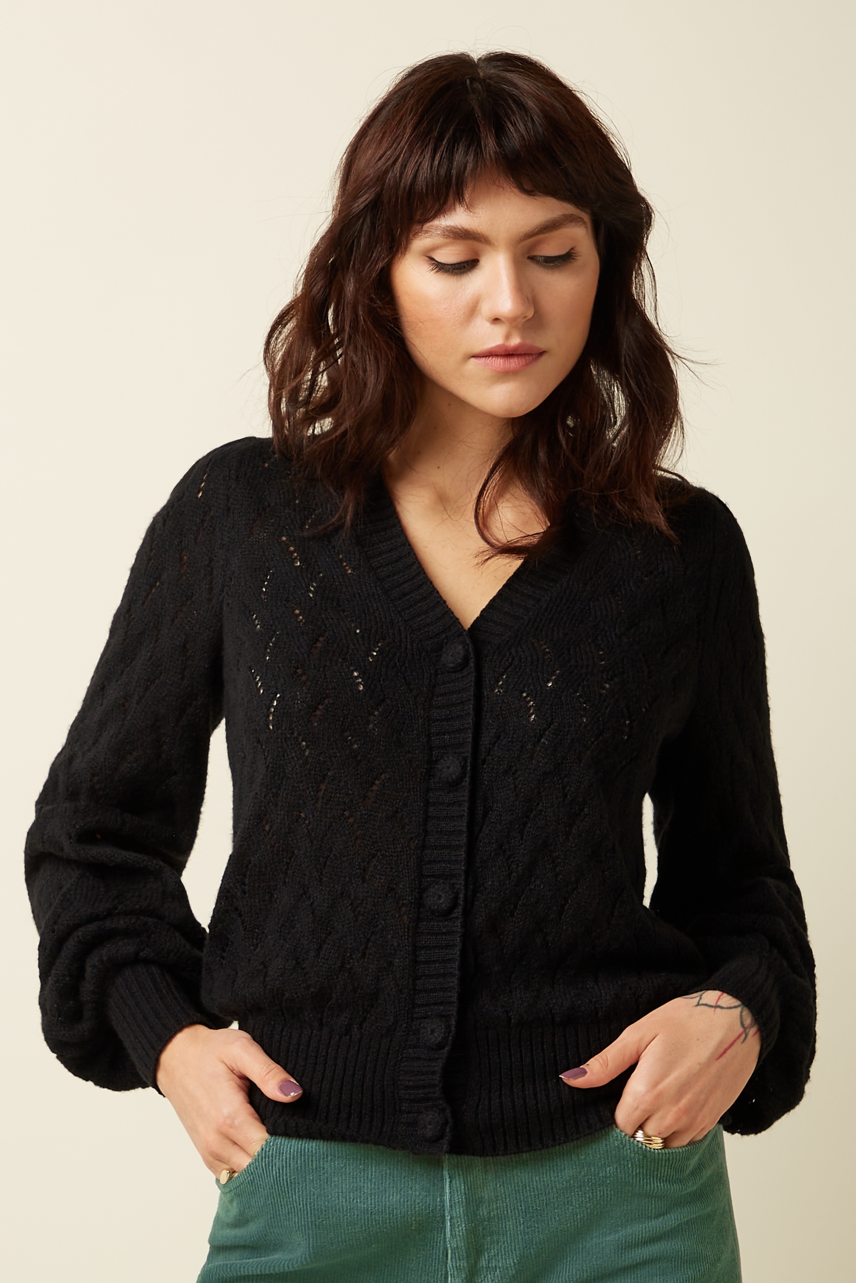 King Louie Cardi V Farfalle Black