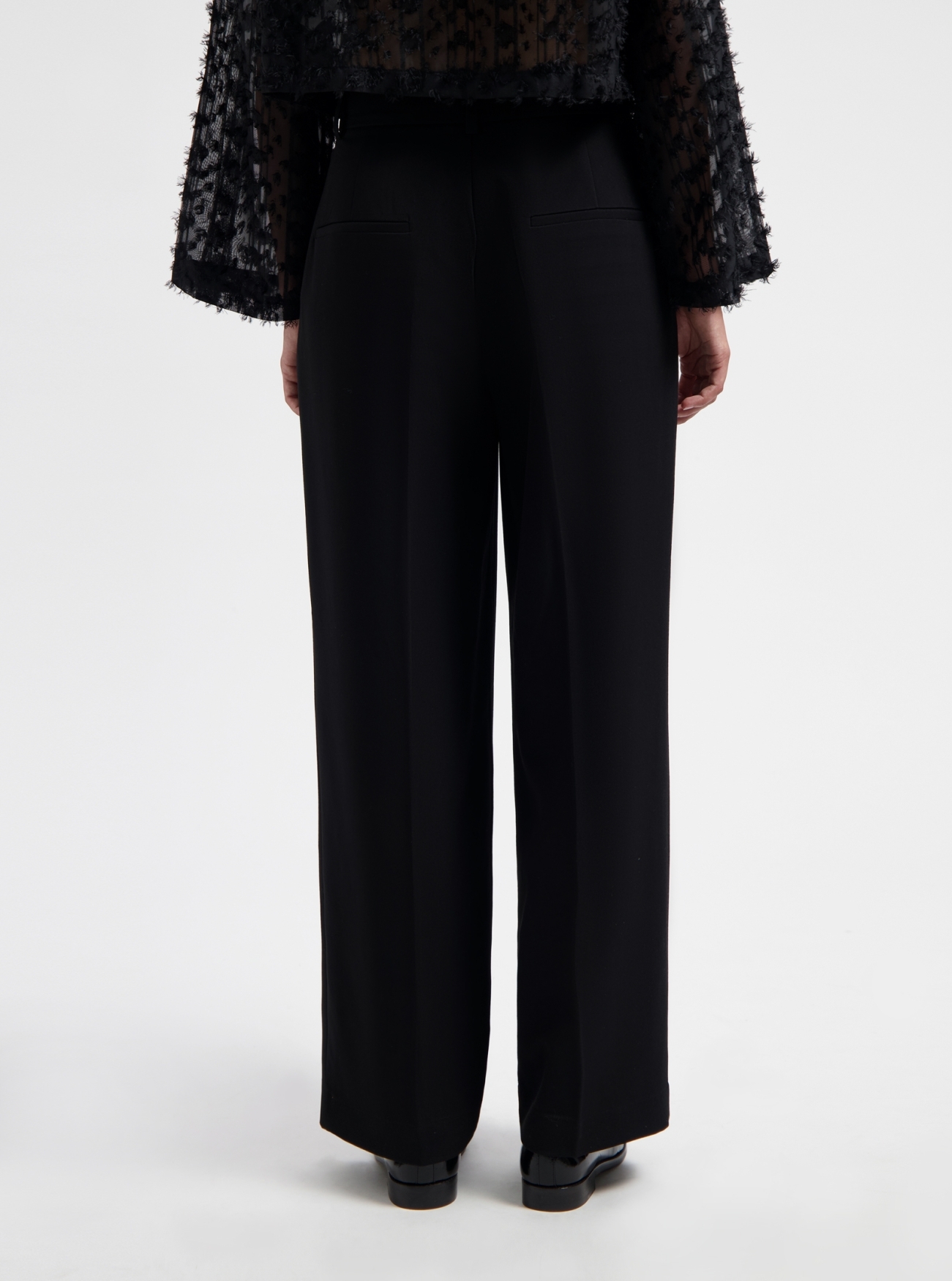 10-46-8 Nous Sommes Labels Gabbie Trousers Black