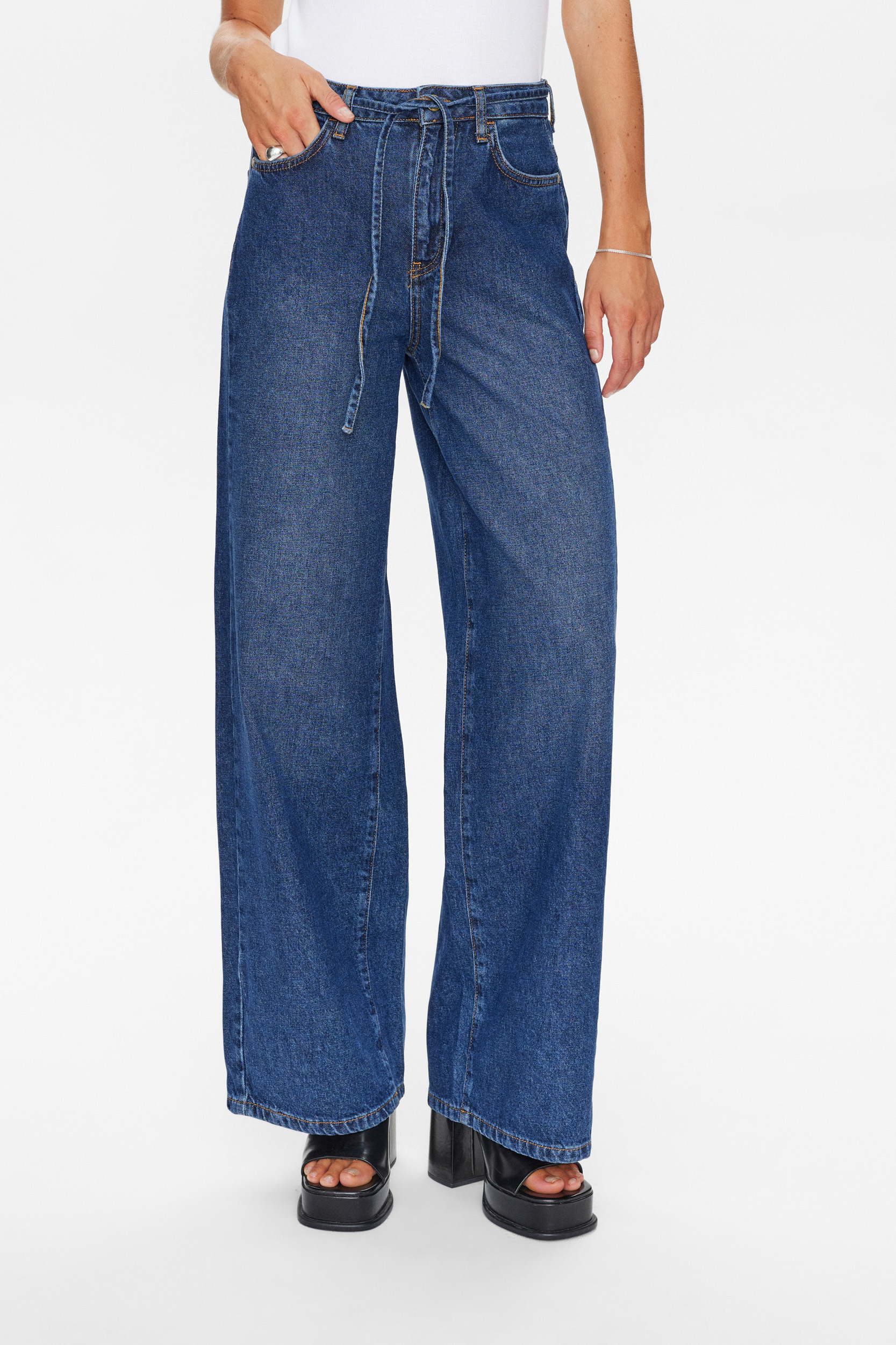 Nu_mph_Winter-2025-Nu_mph_3012_704762_4 Nümph NUBROOKLYN JEANS Dark Blue Denim