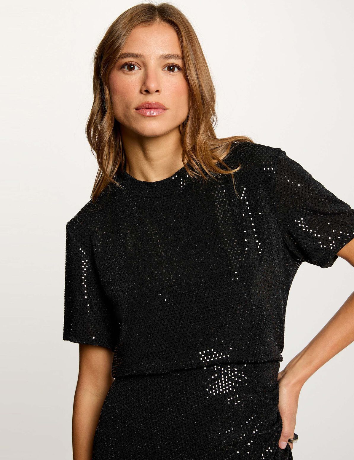 t-shirt-sequins-col-montant-noir-femme-vue1-32536311041510979 Morgan De Toi 252-DOLIVIA BLACK