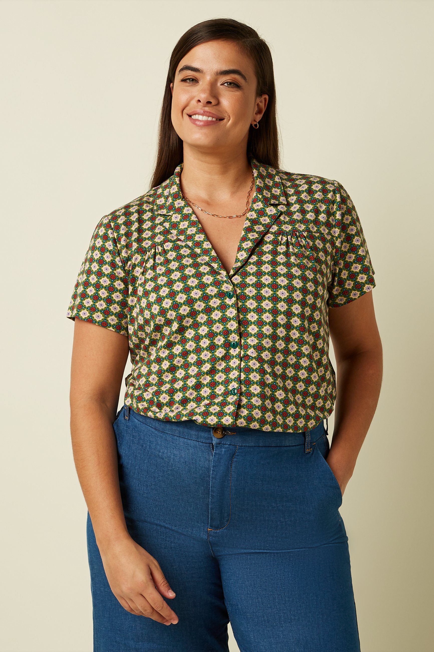 10539205_1 King Louie Tex Blouse Jade Ponderosa Green