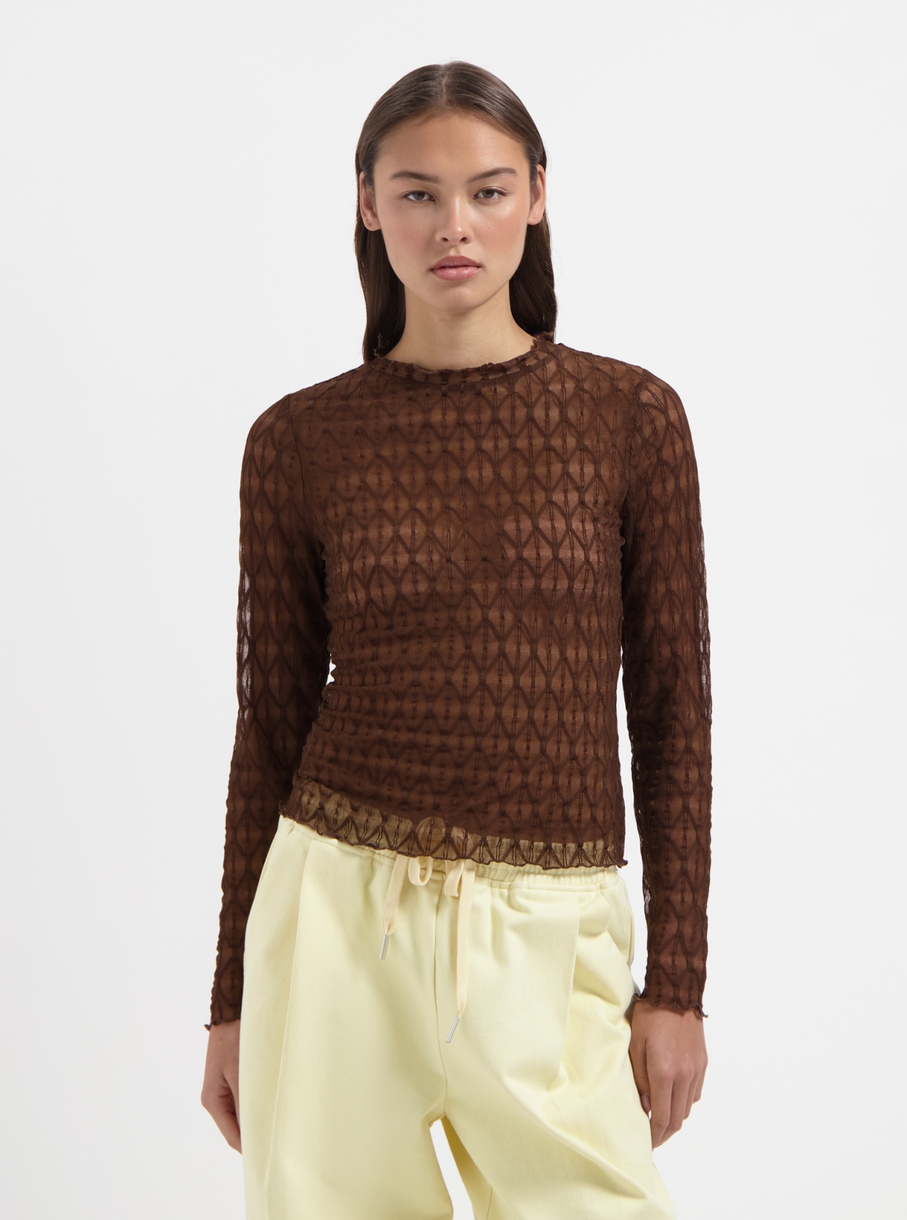 NO-DS26012-225-11-32 Nous Sommes Labels Zellie Top Brown