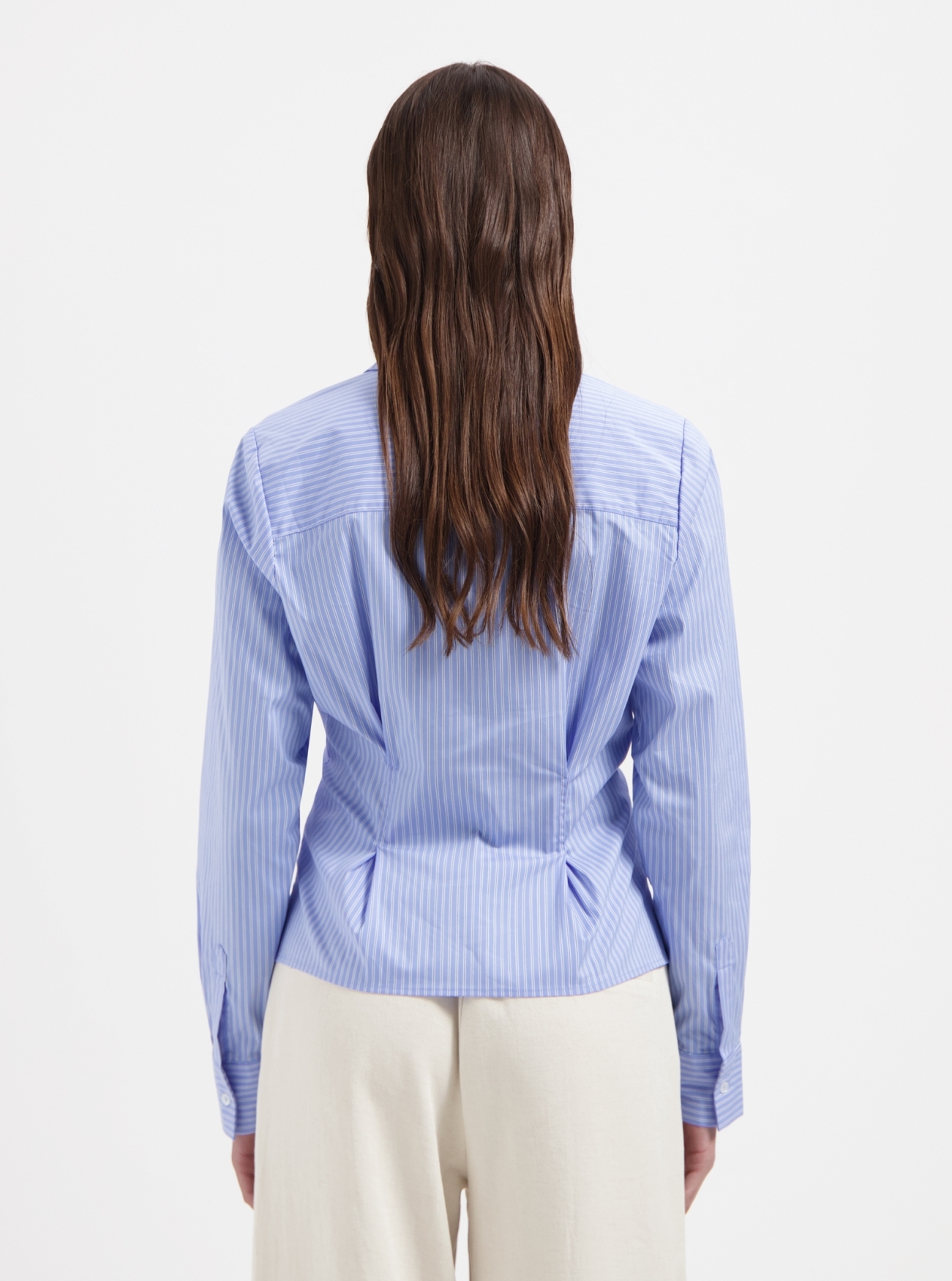 NO-DS26036-450-20-61 Nous Sommes Labels Zoey Blouse Blue