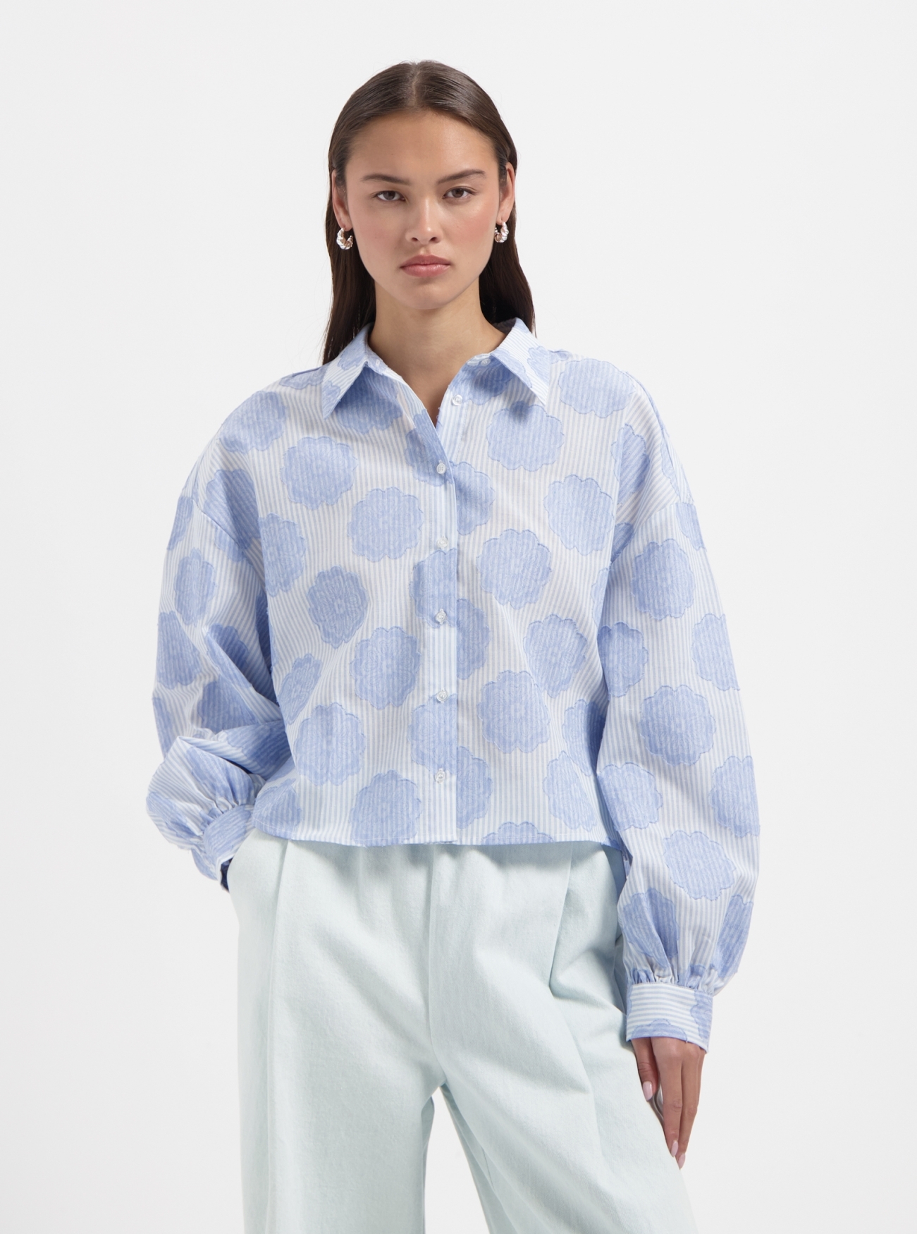 NO-DS26042-400-17-49_j4j Nous Sommes Labels Liv Blouse Light Blue