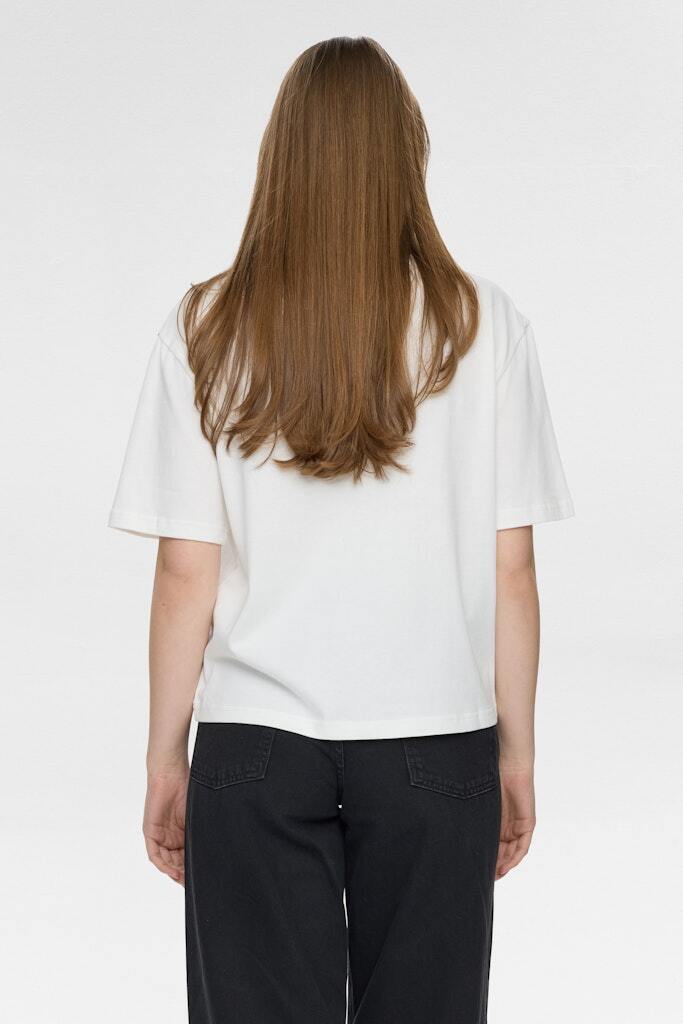 Nu_mph_Main-Spring-2026-Nu_mph_9001_706645_1 NÜMPH NUBELISA BOXY TEE Cloud Dancer
