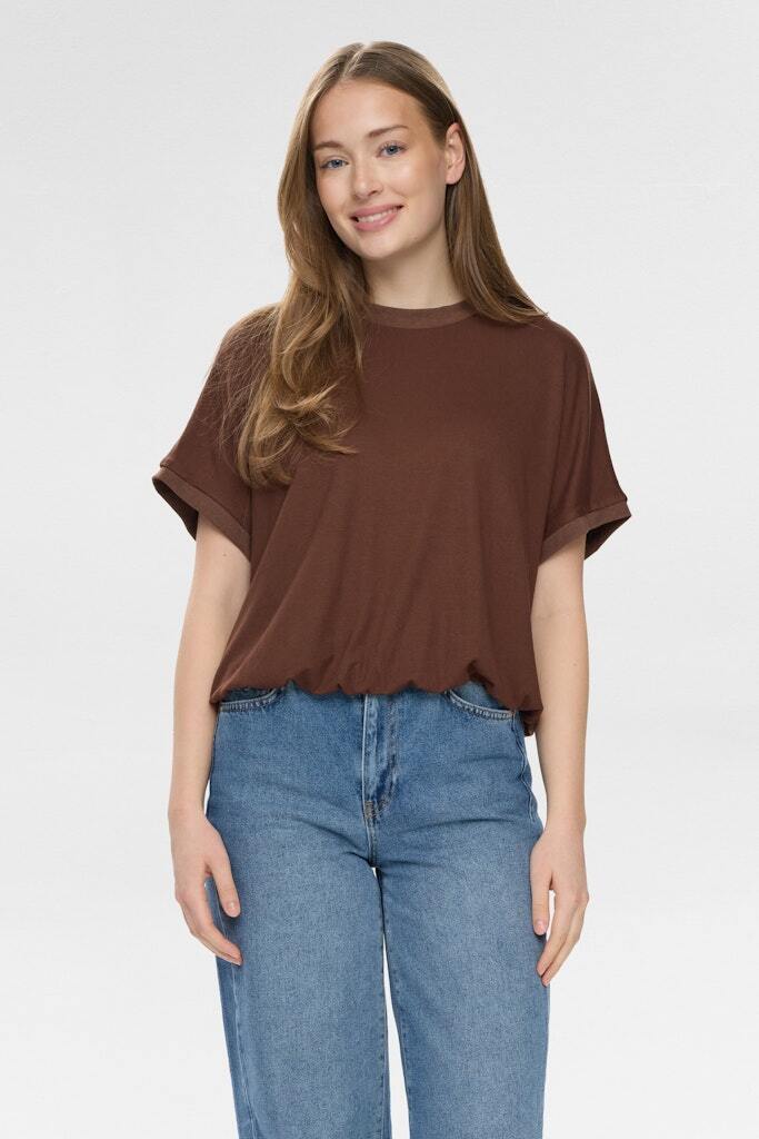 Nu_mph_Main-Spring-2026-Nu_mph_5670_706615 NÜMPH NULEAH BOXY TEE Chicory Coffee