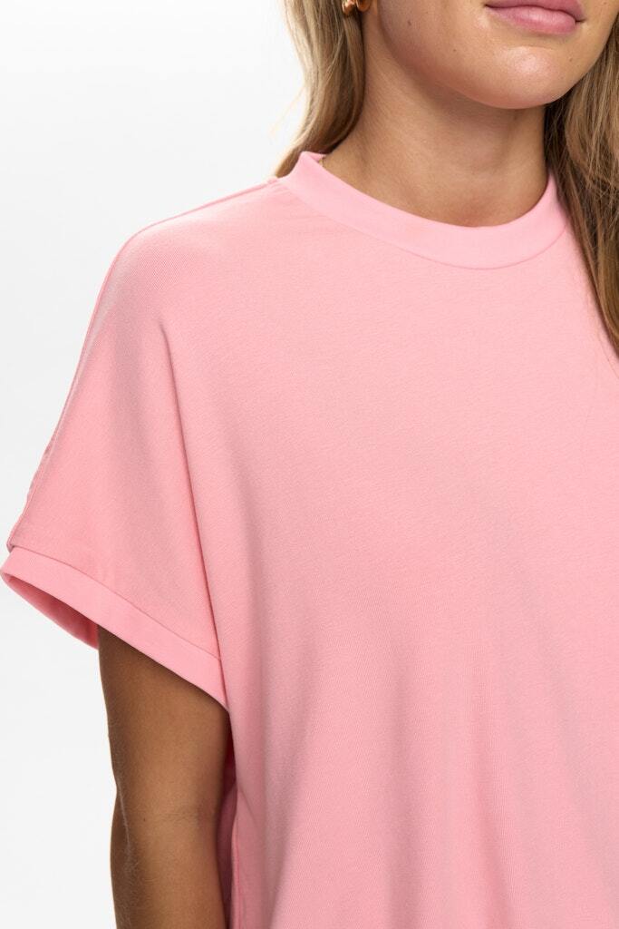 Nu_mph_Main-Spring-2026-Nu_mph_2708_706615_3 NÜMPH NULEAH BOXY TEE Peony