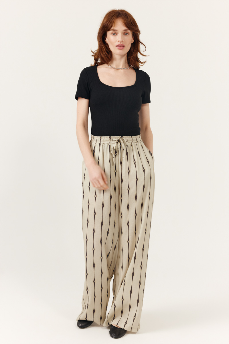 80217_BLACK_1 Artlove T-SHIRT AMELIE BLACK