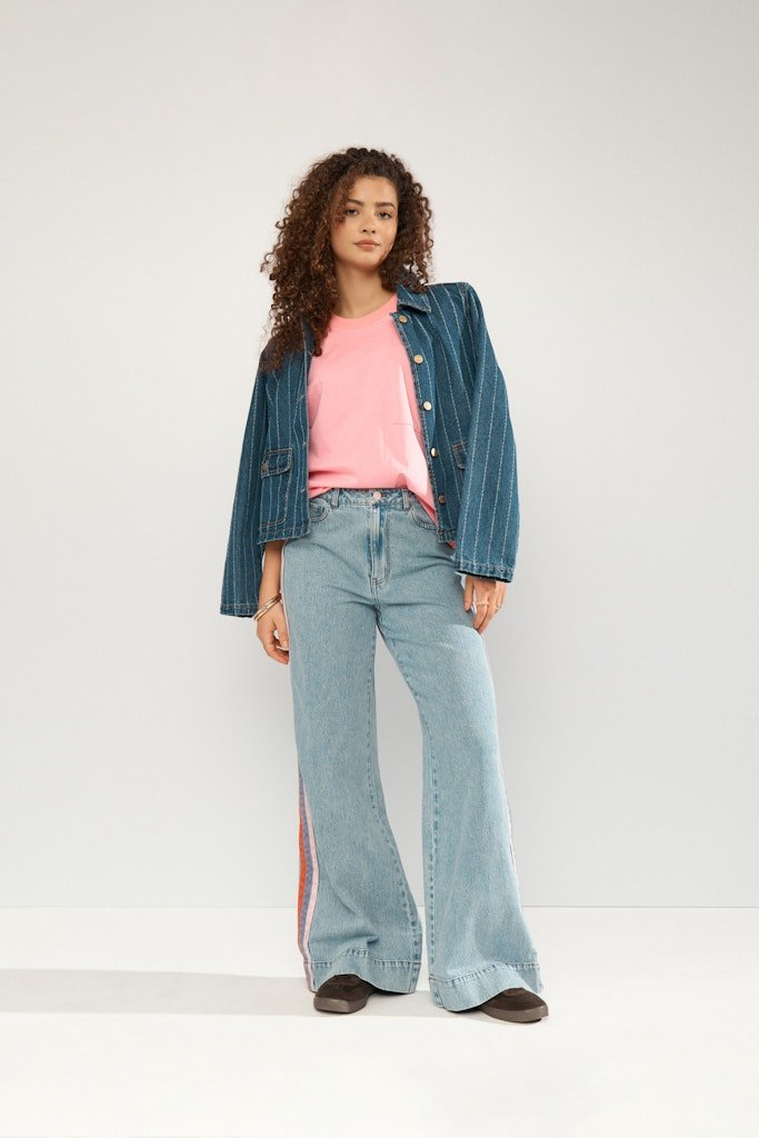 Nu_mph_High-summer-2026-Nu_mph_3010_706865_3 NÜMPH NUMALAGA HR WIDE JEANS BI3010 Light Blue Denim