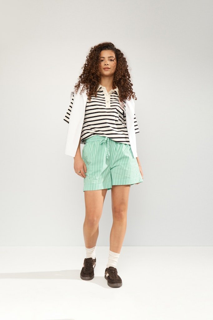 Nu_mph_High-summer-2026-Nu_mph_5017_706843_6 NÜMPH NUSEANNE SHORTS Absinthe Green