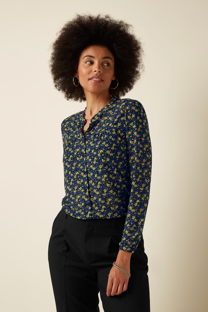 10811001_1 King Louie Lisa Blouse Juniper Mesh Black