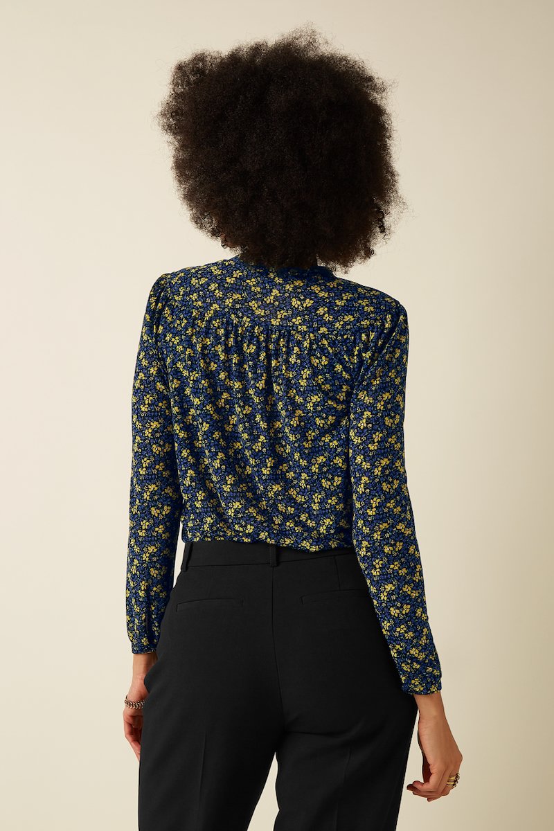 10811001_4 King Louie Lisa Blouse Juniper Mesh Black