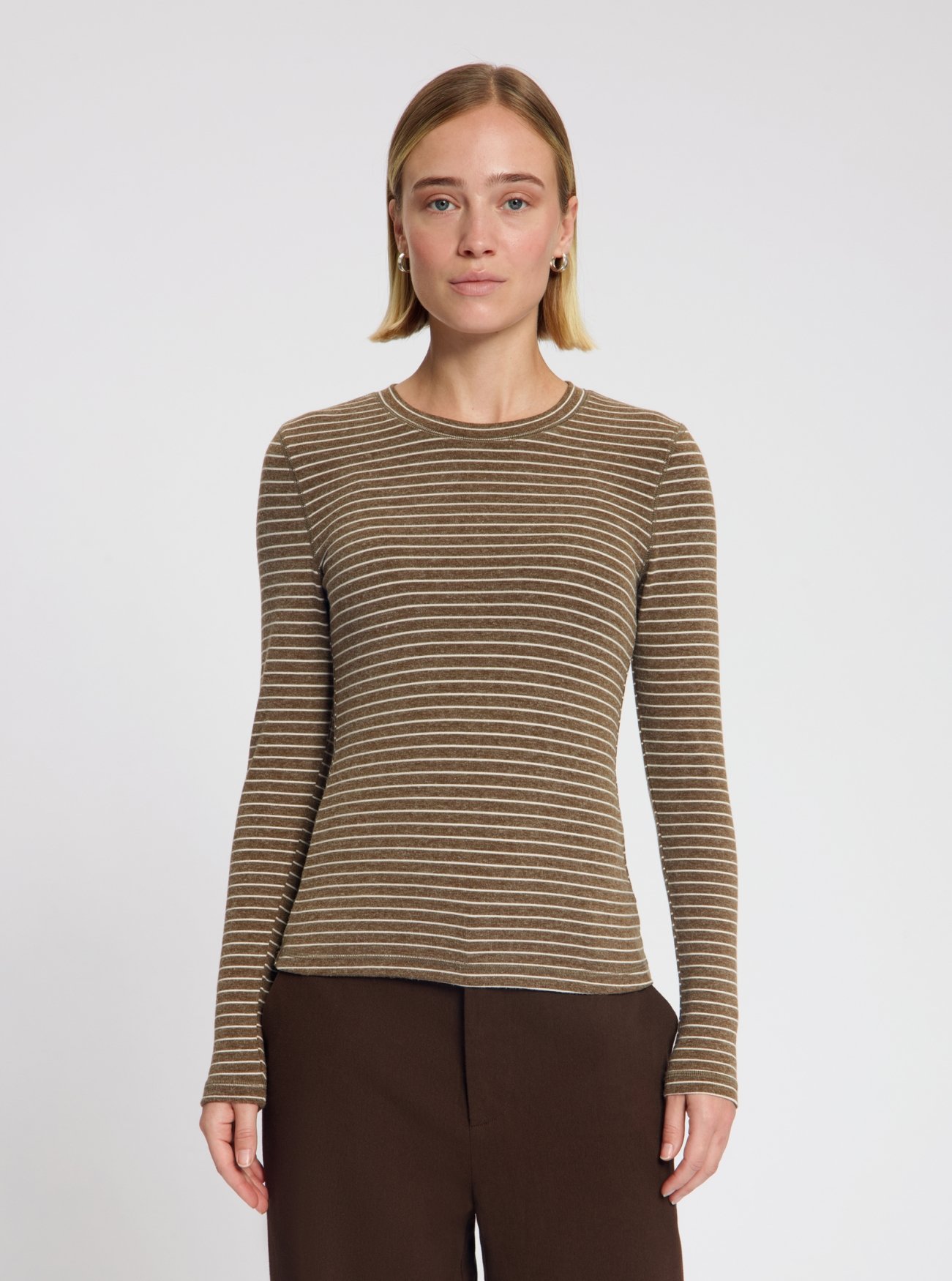 NO-DW26031-Beige_stripe-91-40 Nous Sommes Labels Timmie Stripe Top Beige stripe