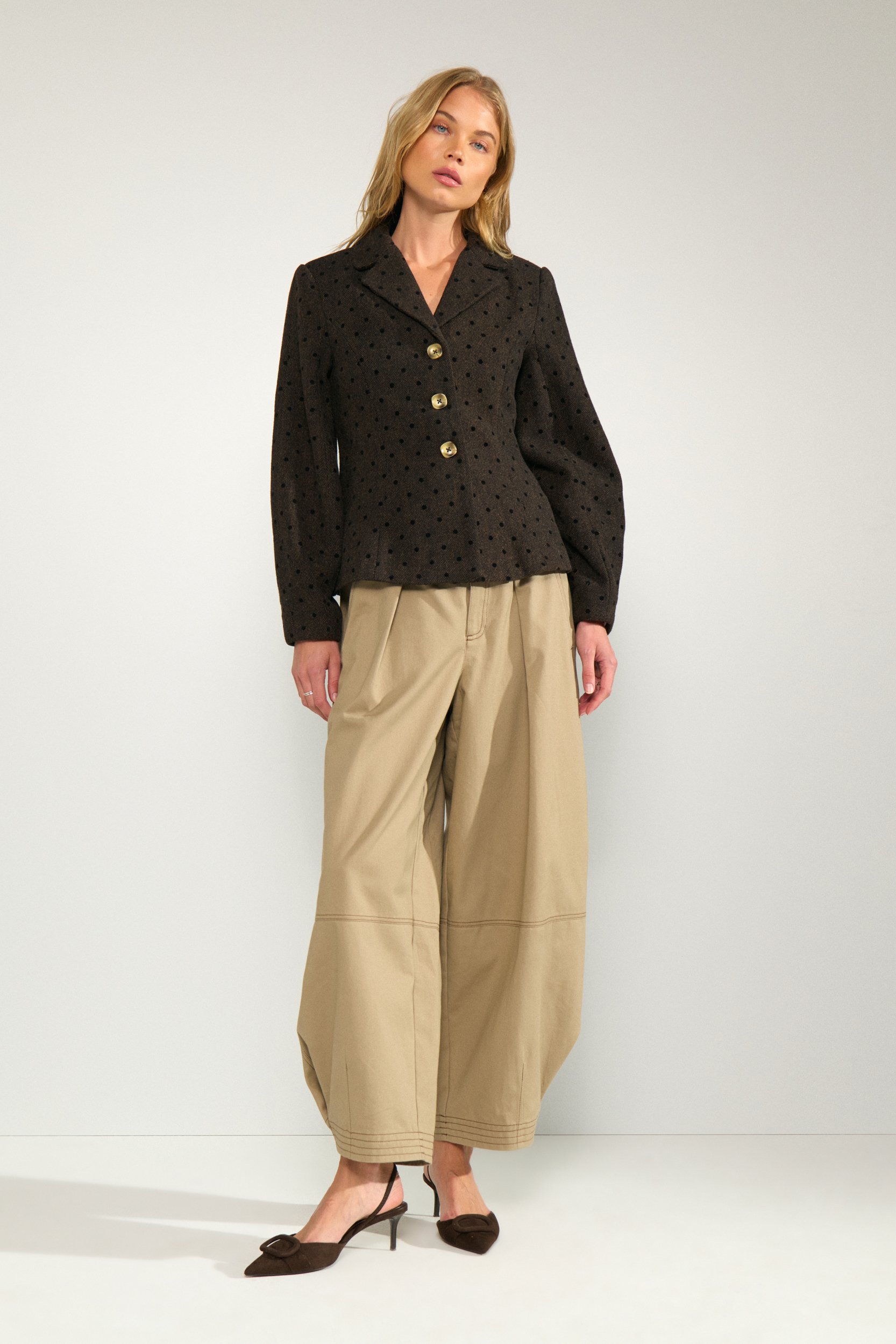 707270_5698_3 Nümph NUAMIA BLAZER Black Coffee