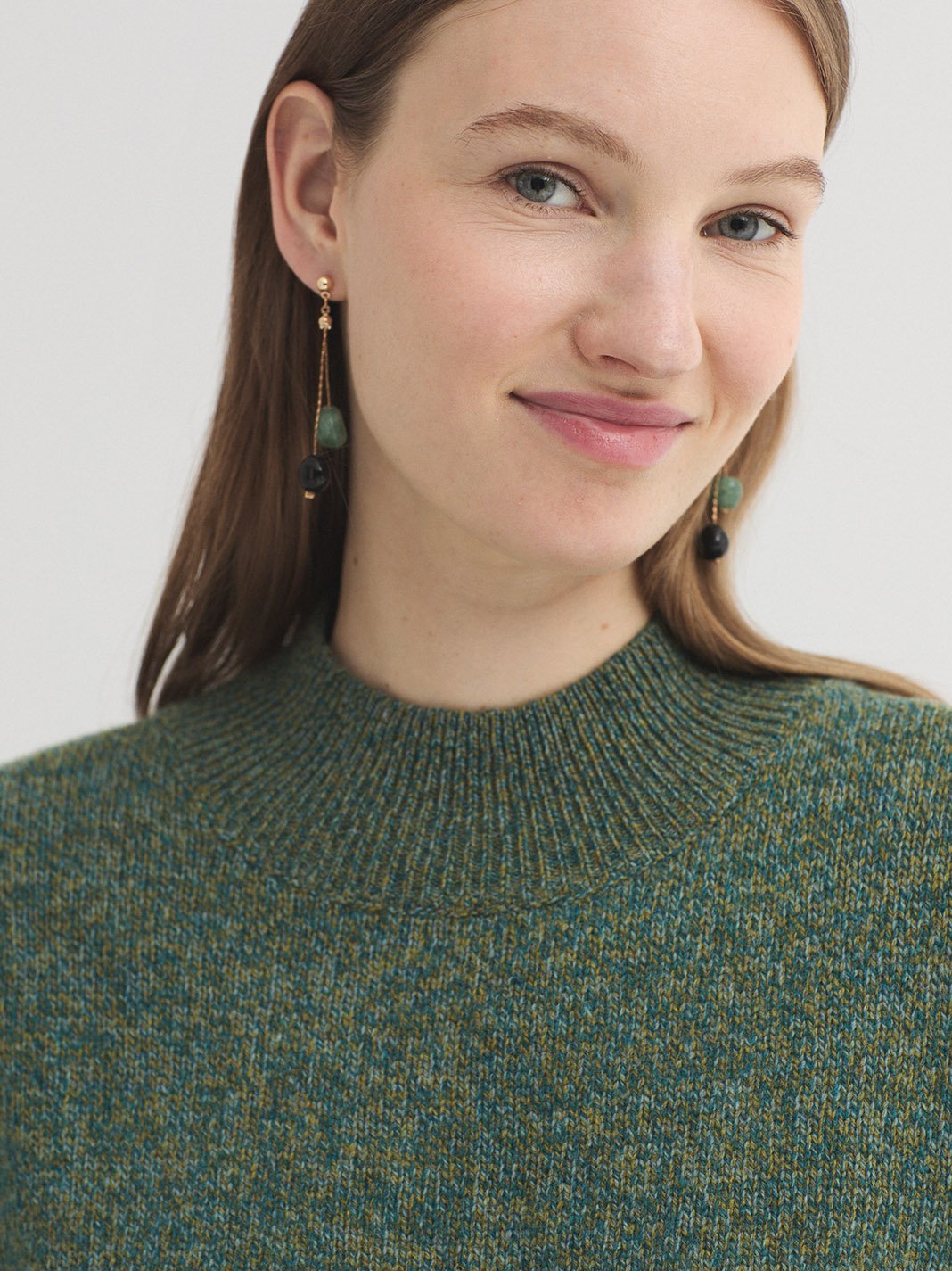 WKX018_246_2 Nice Things Wide high-neck sweater Light Khaki Green
