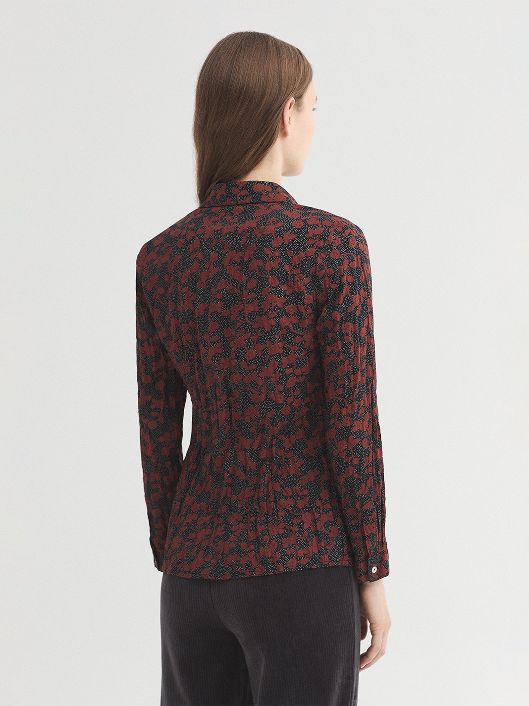 WWX015_999_4 Nice Things "Rose branches" basic shirt #99* Black