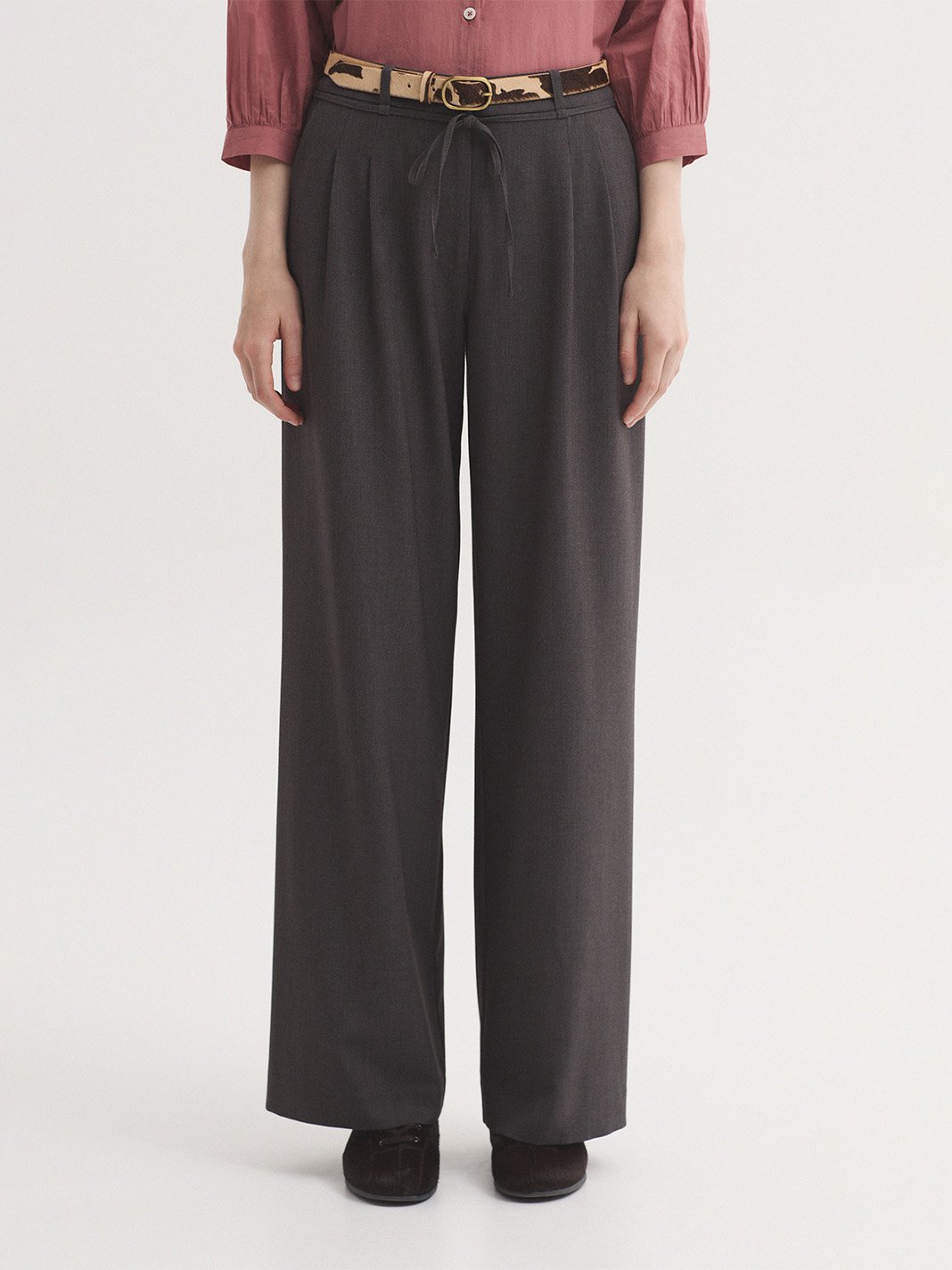 WWX102_203_4 Nice Things Fluid pleated trousers Mid Grey