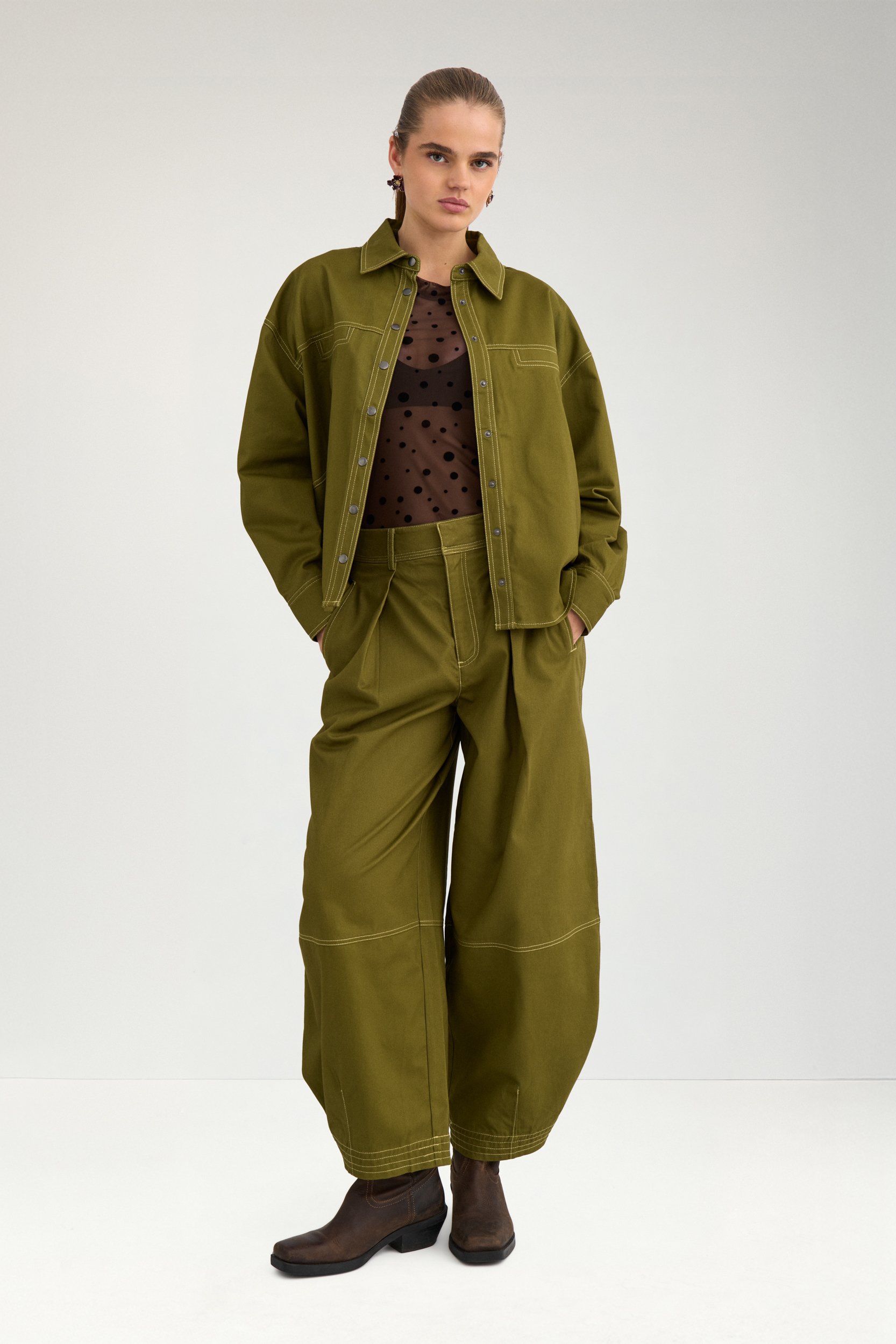 707538_4053_1 Nümph Nukatti Barrel Pants Fir Green