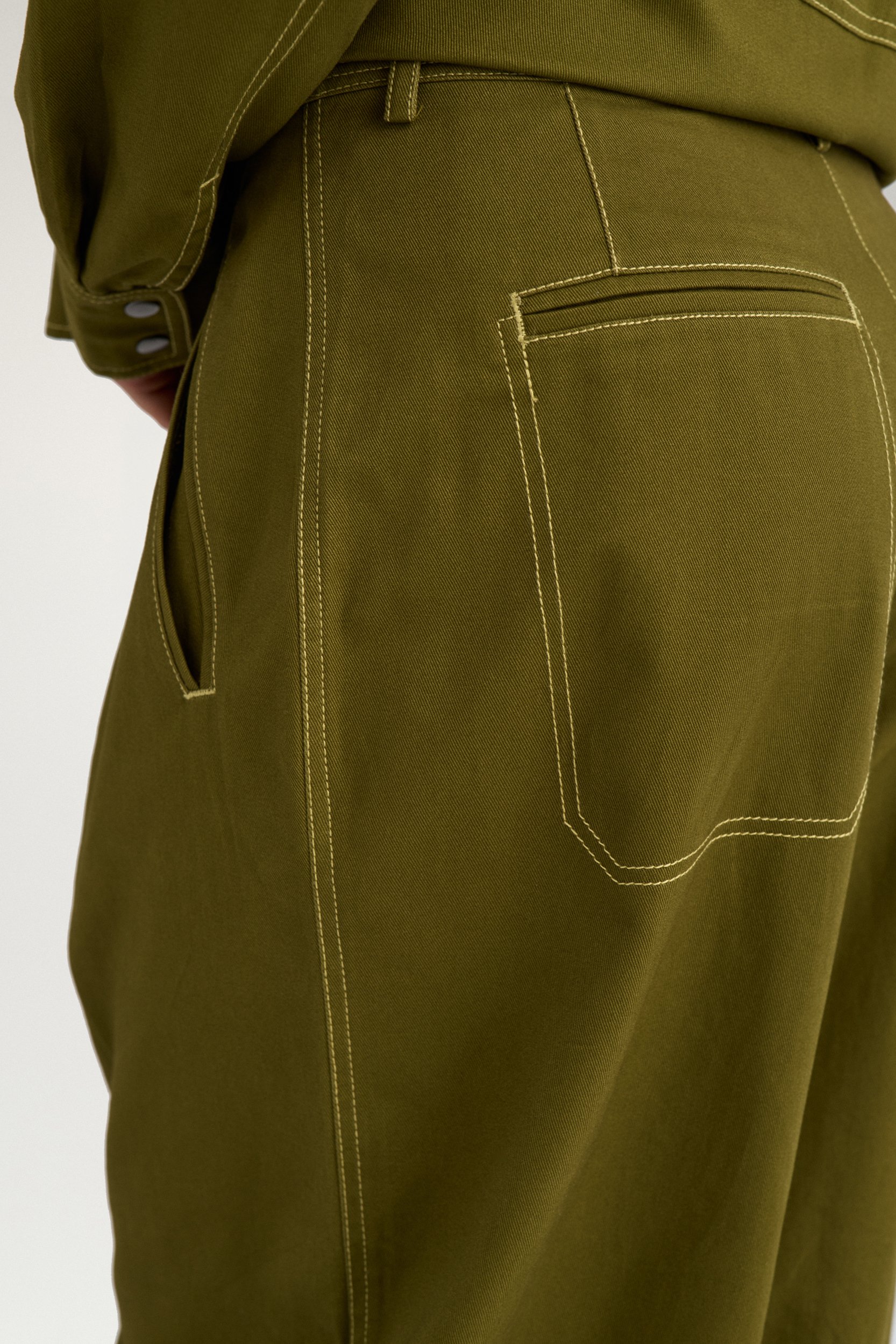 707538_4053_4 Nümph Nukatti Barrel Pants Fir Green