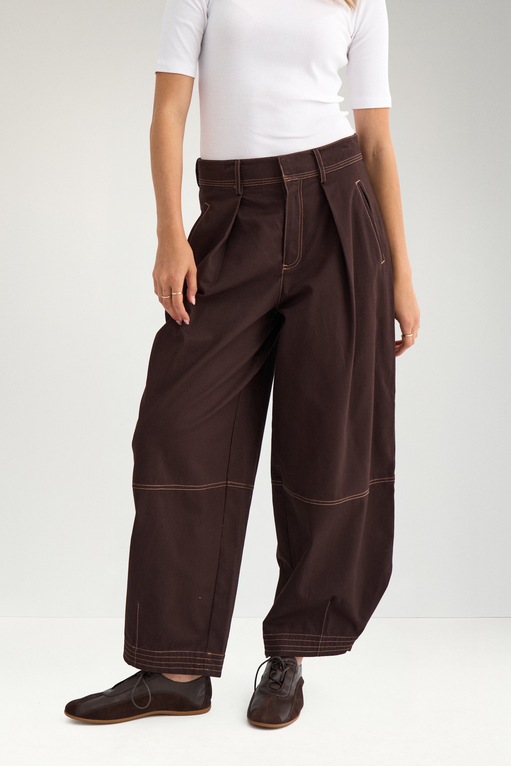 707538_5034_2 Nümph Nukatti Barrel Pants Chocolate Plum