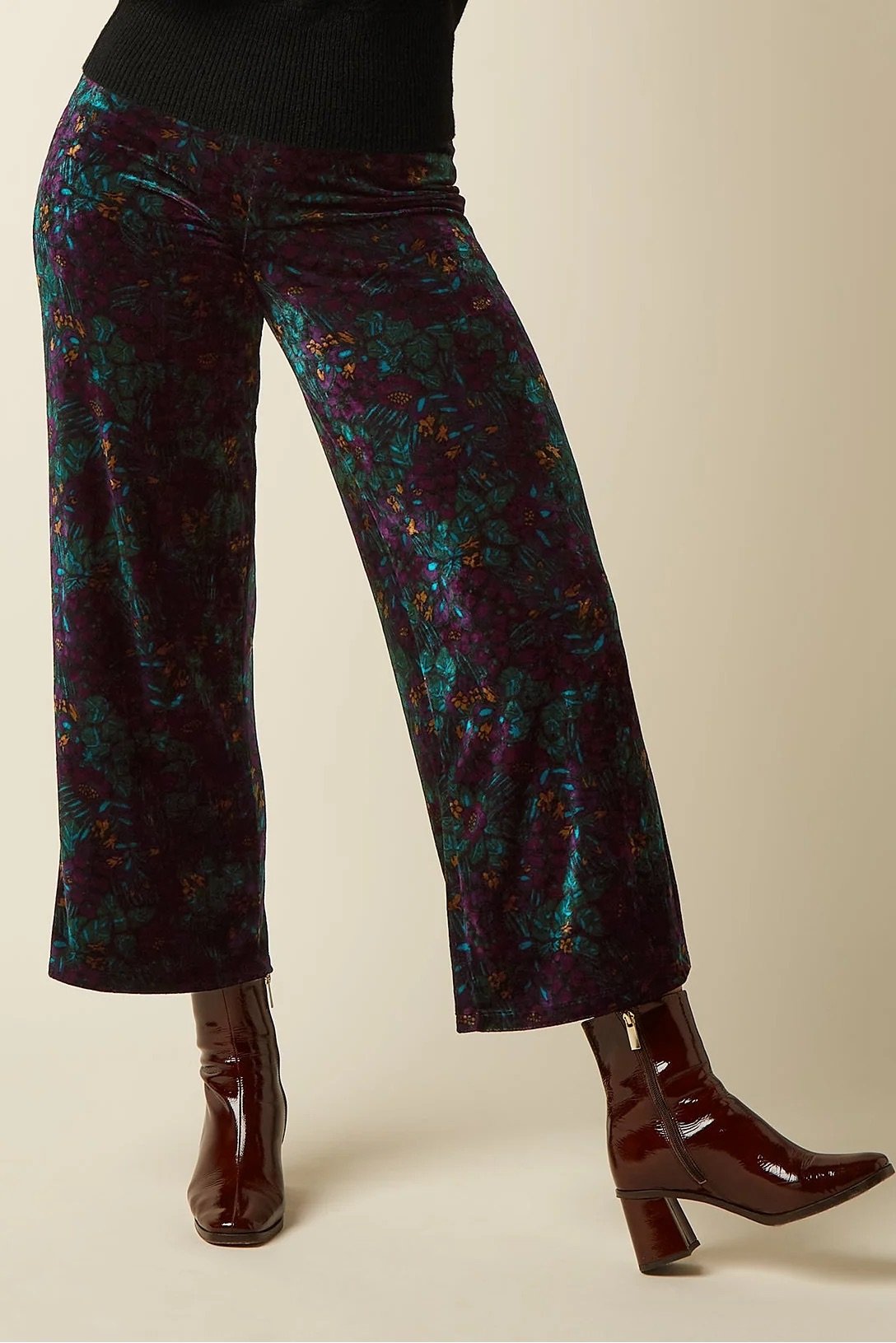 10956001_2 King Louie Sara Pants Sierra Velvet Black