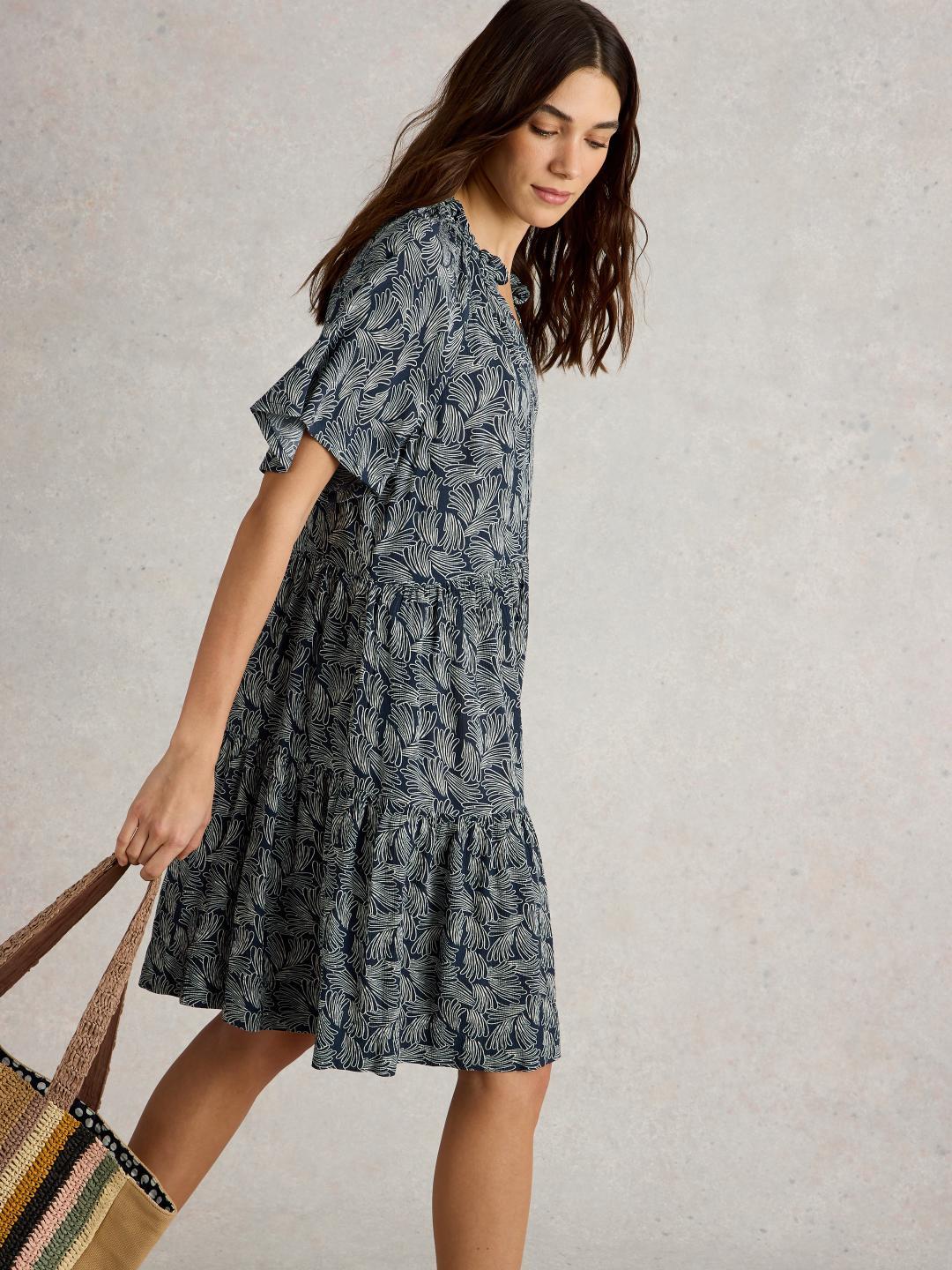 White Stuff SOPHIA CRINKLE DRESS NAVY PR