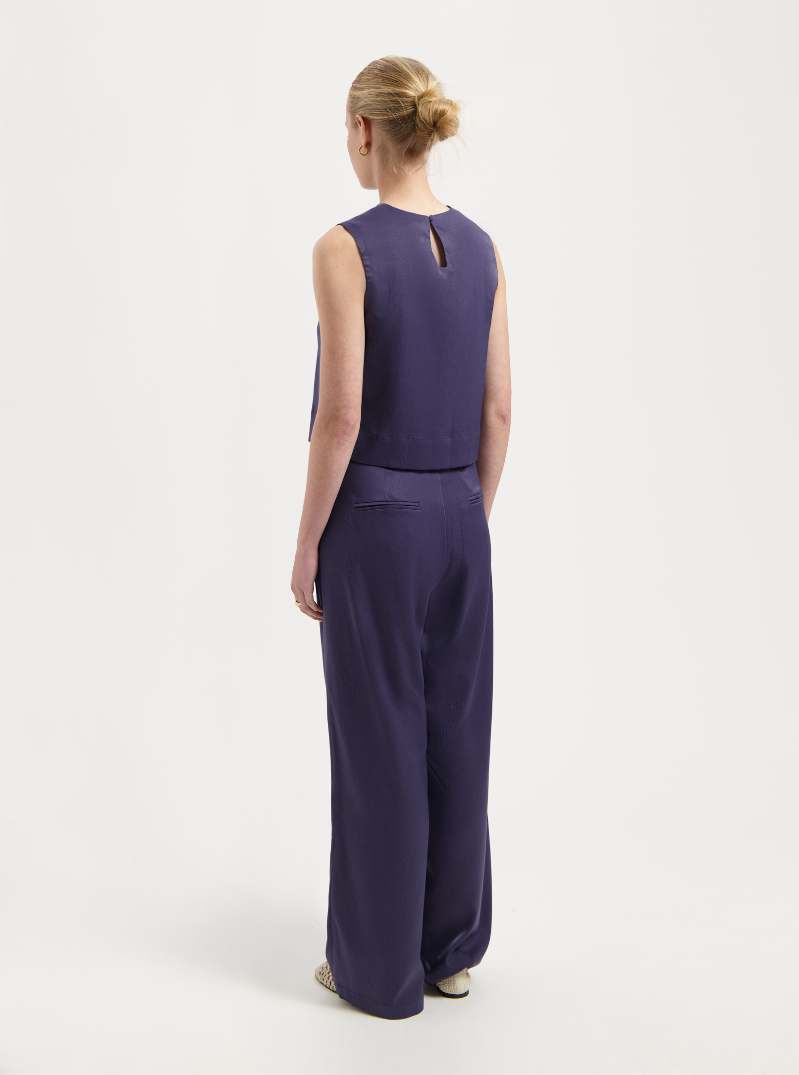 Nous Sommes Labels Josie Pleated Trousers Dark Purple