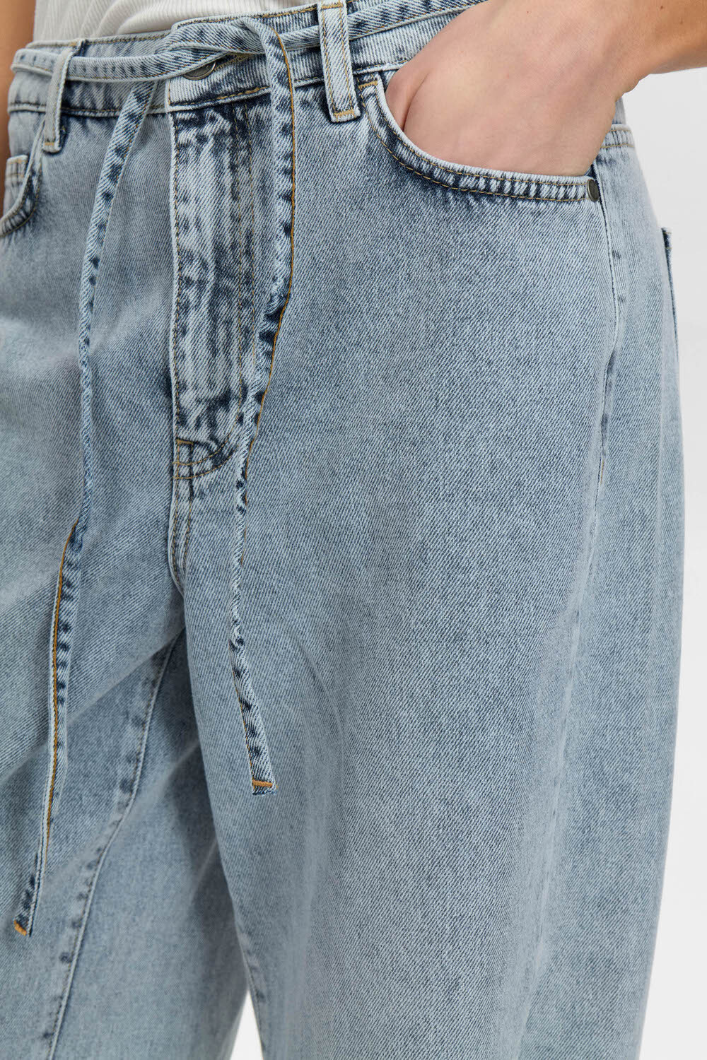 Nümph NUBROOKLYN JEANS Light Blue Bleach