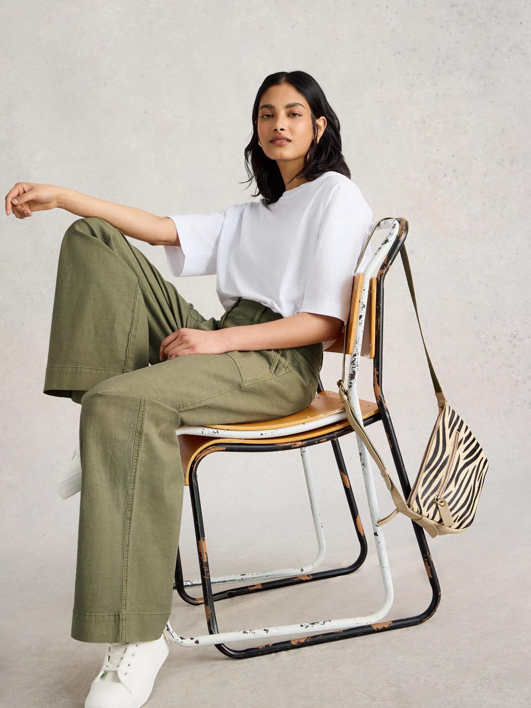 White Stuff TWISTER CHINO WIDE LEG TROUSER KHAKI GRN